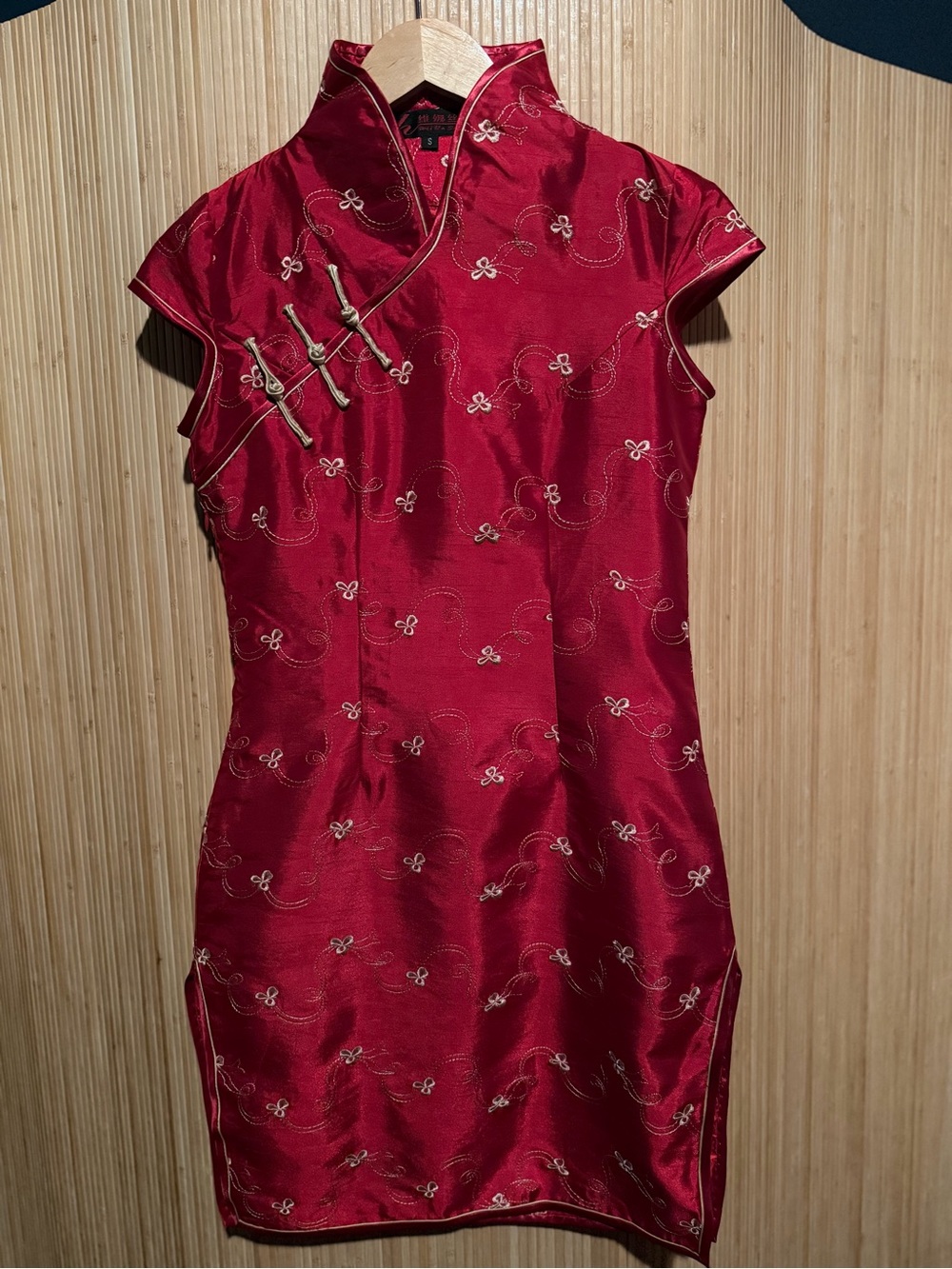 Red Satin Mini Qipao Dress with Mandarin Collar